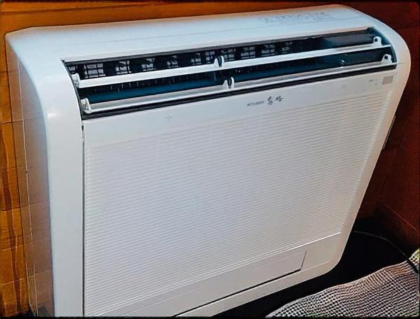 小型置き型エアコン